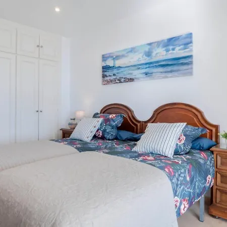 Family Aguamarina Front The Sea Free Parking Apartamento *