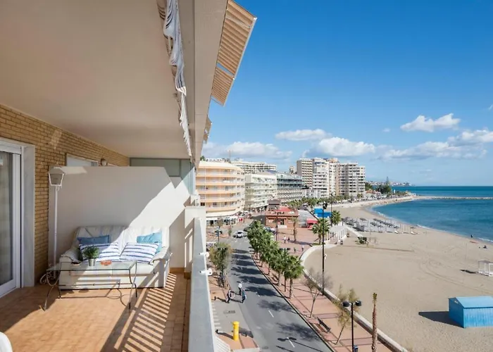 Family Aguamarina Front The Sea Free Parking Daire