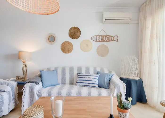 Family Aguamarina Front The Sea Free Parking Daire Fuengirola