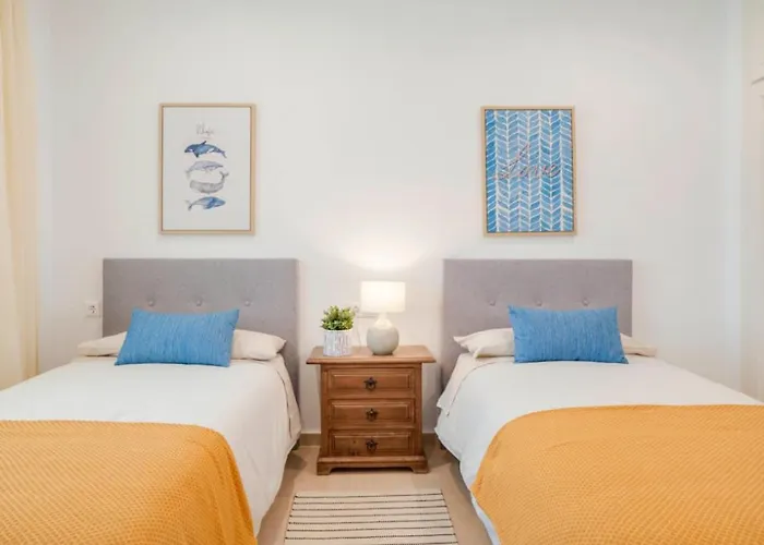 Family Aguamarina Front The Sea Free Parking Daire Fuengirola